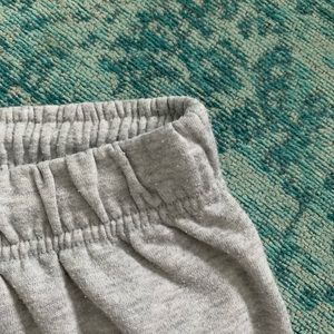 Good condition garage sweatpants